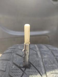 235-65R17x4 pneus Hiver Momo sur jantes Kia Sorento 2017. - Photo 7