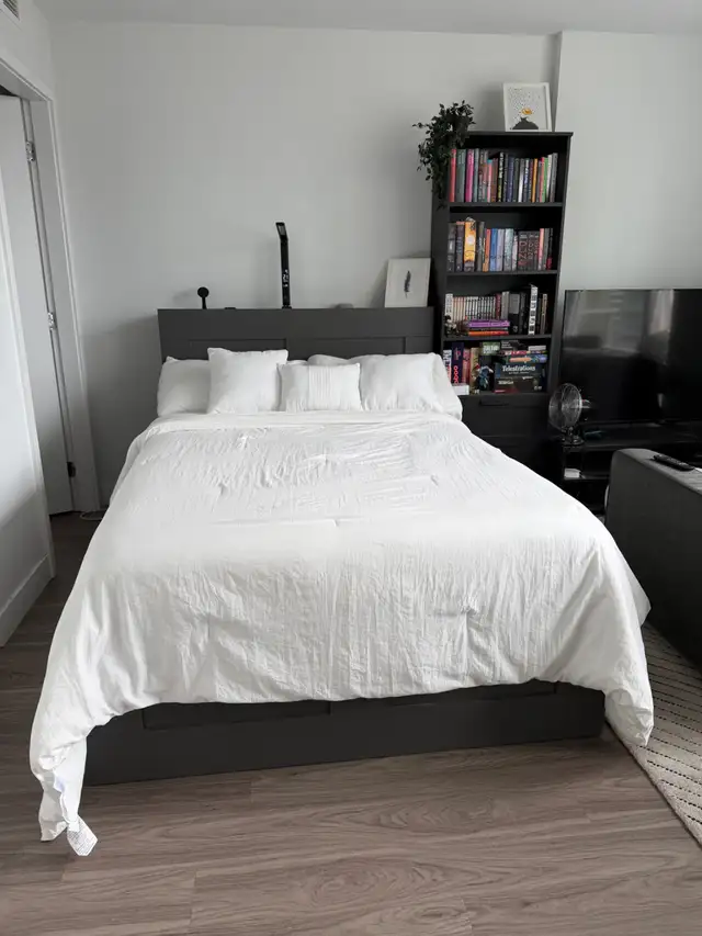 MOVING SALE... SELLING ALL MY FURNITURE!
