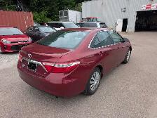 2015 Toyota Camry LE - Photo 9