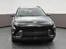 2024 Hyundai Kona Preferred FWD Heated Seats/Wheel, Apple/Androi - Photo 2