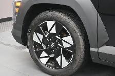 2024 Hyundai Kona Preferred FWD Heated Seats/Wheel, Apple/Androi - Photo 14