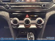 2020 Hyundai Elantra Preferred IVT - Photo 14