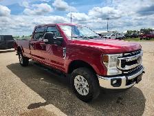 2022 Ford F-250 Crew Cab 4X4 XLT 6.2L - Rebuilt Title - Photo 3