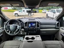 2022 Ford F-250 Crew Cab 4X4 XLT 6.2L - Rebuilt Title - Photo 11