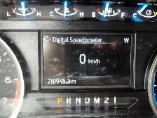 2022 Ford F-250 Crew Cab 4X4 XLT 6.2L - Rebuilt Title - Photo 20