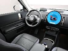 2025 MINI Countryman S ALL4 PREMIER  PACKAGE, ADAPTIVE CRUISE, H - Photo 23