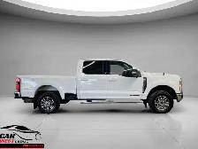 Ford Super Duty F-350 SRW Lariat 2023 - Photo 2