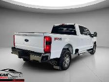 Ford Super Duty F-350 SRW Lariat 2023 - Photo 3