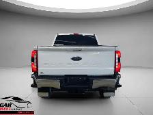 Ford Super Duty F-350 SRW Lariat 2023 - Photo 4