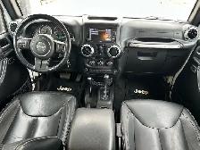 2015 Jeep WRANGLER UNLIMITED 4WD 4dr Sahara - Photo 17