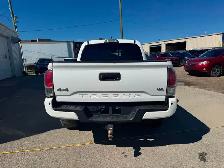2018 Toyota Tacoma Limited - Photo 5