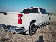 2024 Chevrolet Silverado 1500 - Photo 2