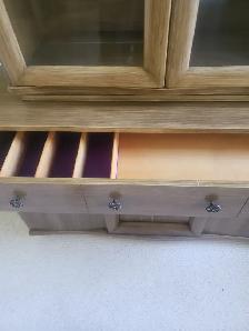 Solid Wood China Cabinet / Hutch – Beautiful Display & Storage - Photo 2