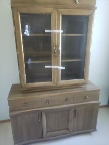 Solid Wood China Cabinet / Hutch – Beautiful Display & Storage - Photo 3