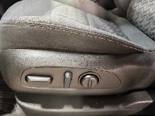 2022 Chevrolet Equinox FWD LT w/1LT - WIRELESS APPLE CARPLAY - B - Photo 14