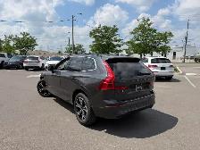 2022 Volvo XC60 MOMENTUM AWD LEATHER PAN/ROOF NAV B/SPOT CAMERA - Photo 5