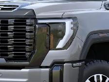 2026 GMC Sierra 3500HD Denali Ultimate - Photo 10