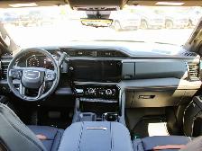 2026 GMC Sierra 3500HD AT4 - Photo 35