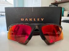 LUNETTE SOLEIL OAKLEY