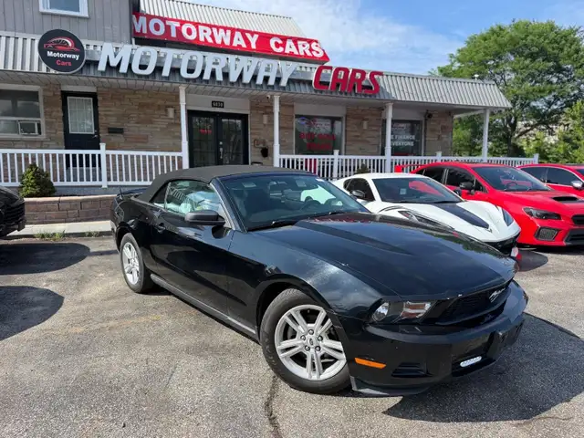 2010 Ford Mustang 2dr Conv V6 Convertible