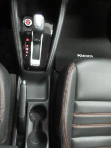 NISSAN KICKS 2020 SR AUTOMATIQUE CUIR CHAUFFANT CAMÉRA 360 DEGRÉ - Photo 17