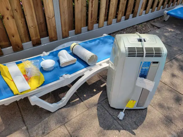 Portable air conditioner
