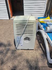 Portable air conditioner - Photo 4