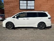 2020 Toyota Sienna SE 7-Passenger AWD - Photo 3