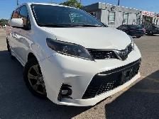 2020 Toyota Sienna SE 7-Passenger AWD - Photo 8