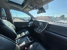 2020 Toyota Sienna SE 7-Passenger AWD - Photo 25