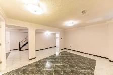 2 Bedroom   1 washroom basement for rent in Richmond Hill - Photo 4