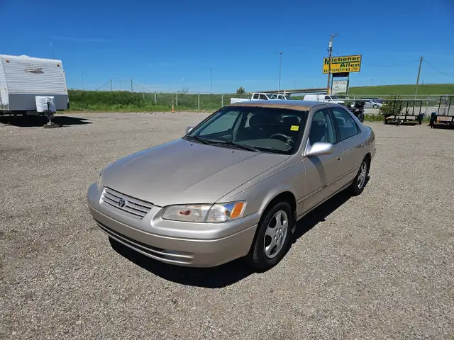 1999 Toyota Camry