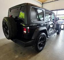2020 Jeep Wrangler Unlimited SPORT ALTITUDE 24 681 KM - Photo 3