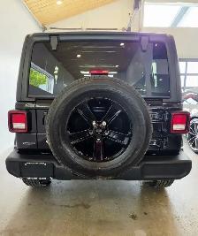 2020 Jeep Wrangler Unlimited SPORT ALTITUDE 24 681 KM - Photo 4