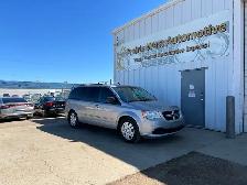 2016 Dodge Grand Caravan SXT 7 Passenger | No Accident | Power W - Photo 3