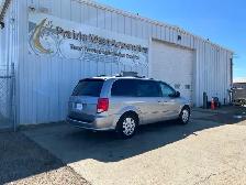 2016 Dodge Grand Caravan SXT 7 Passenger | No Accident | Power W - Photo 5