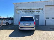 2016 Dodge Grand Caravan SXT 7 Passenger | No Accident | Power W - Photo 6