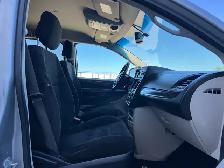 2016 Dodge Grand Caravan SXT 7 Passenger | No Accident | Power W - Photo 24