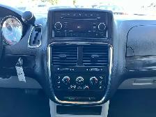 2016 Dodge Grand Caravan SXT 7 Passenger | No Accident | Power W - Photo 28