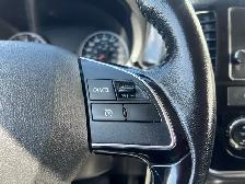 2018 Mitsubishi Outlander ES AWD 7 Passenger | Power Lock | Reve - Photo 22