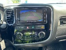 2018 Mitsubishi Outlander ES AWD 7 Passenger | Power Lock | Reve - Photo 23