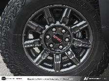 2026 GMC Sierra 1500 - Photo 8
