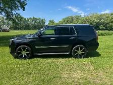 2016 Cadillac Escalade - Photo 3
