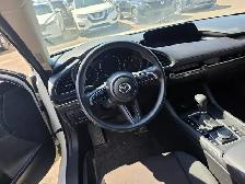 2025 Mazda Mazda3 - Photo 3
