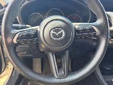 2025 Mazda Mazda3 - Photo 8