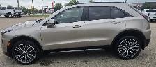 2024 Cadillac XT4 AWD Sport - Photo 2