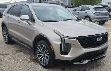 2024 Cadillac XT4 AWD Sport - Photo 7