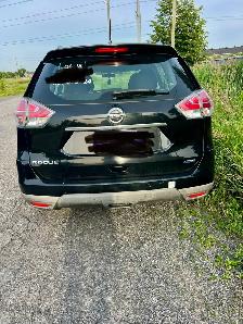 2015 Nissan Rogue SV 2WD - Photo 4