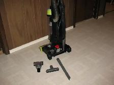 BISSELL Power Groom Swivel Pet Vacuum Cleaner - Photo 10