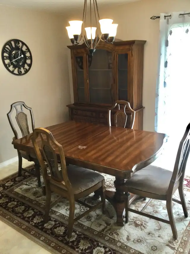 Antique Dining Room Set